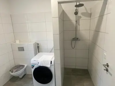 Ein Badezimmer in der Unterkunft Timeless: 4 Zimmer Apartment Ludwigsburg