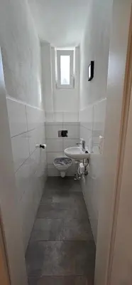 Ein Badezimmer in der Unterkunft Timeless: 4 Zimmer Apartment OG Ludwigsburg