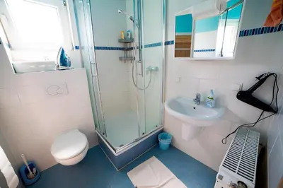 Ein Badezimmer in der Unterkunft Charmantes Turmzimmer