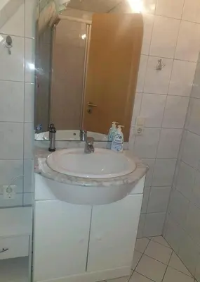 Ein Badezimmer in der Unterkunft APARTMENT / WOHNUNG IN HAIBACH
