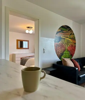 Ein Bett oder Betten in einem Zimmer der Unterkunft SPEYERBACH - modernes Apartment nahe Neustadter Innenstadt