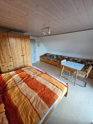 Ein Bett oder Betten in einem Zimmer der Unterkunft Naturfreundehaus