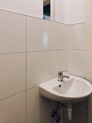 Ein Badezimmer in der Unterkunft Ferienwohnung, Monteur-Appartment R22