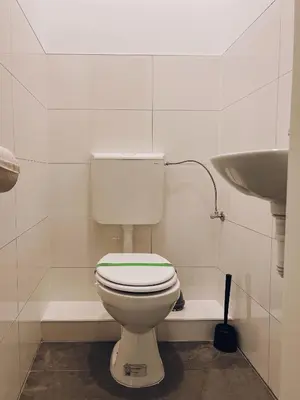 Ein Badezimmer in der Unterkunft Ferienwohnung, Monteur-Appartment R22