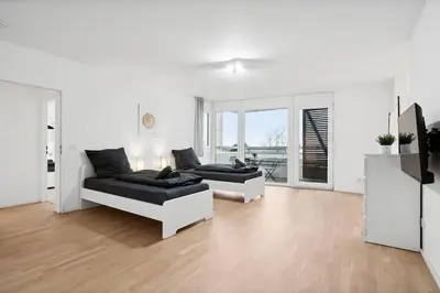 Ein Sitzbereich in der Unterkunft OH05 Apartment in Flughafennähe!