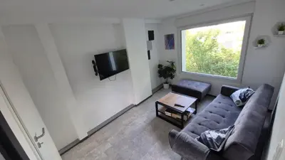 TV/Unterhaltungsangebot in der Unterkunft Volkspark-3-Zimmer-Wohnung-4 Betten-Mainz