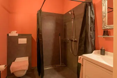 Ein Badezimmer in der Unterkunft Gästehaus Villa Fliedner - Das Kutscherhaus