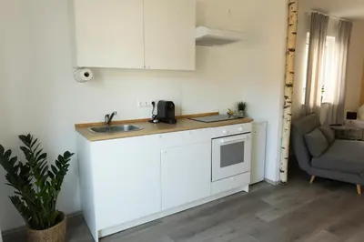 Küche/Küchenzeile in der Unterkunft HUGOS Studio Apartment