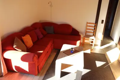 Ein Sitzbereich in der Unterkunft Ferienhaus Robinson Im Abendrot 123