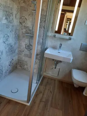 Ein Badezimmer in der Unterkunft Ferienhaus Winnetou Sonnenkreisel 145