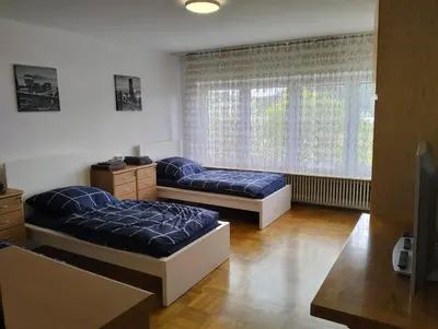Ein Sitzbereich in der Unterkunft 123-Zimmerverleih Mosbach