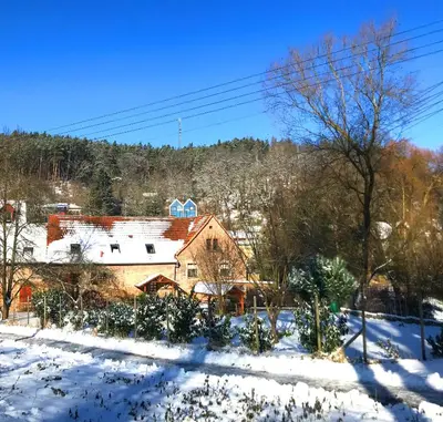 Burgstrasse Apartment West mit Garten und Sauna im Winter