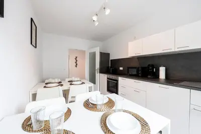 Küche/Küchenzeile in der Unterkunft HA01 Großes Apartment am Hafen!