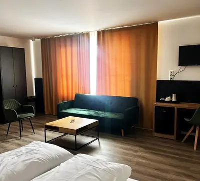 TV/Unterhaltungsangebot in der Unterkunft Hotel Central Vis a Vis