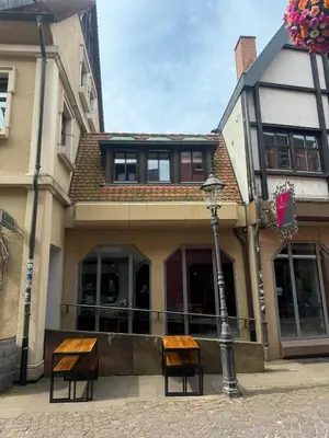 Das Gebäude in dem sich die Ferienwohnung befindet