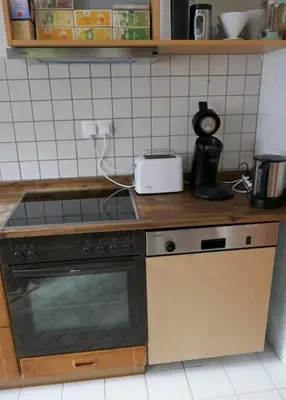 Küche/Küchenzeile in der Unterkunft Ruhige 4-Zi-Wohnung mit großem Balkon und Blick ins Grüne