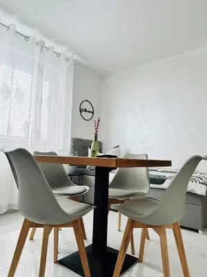 Grundriss der Unterkunft FeWo BEE61 * Langen EXKLUSIV für 4 Personen *Vollausstattung mit Küche* inklusive TERRASSE