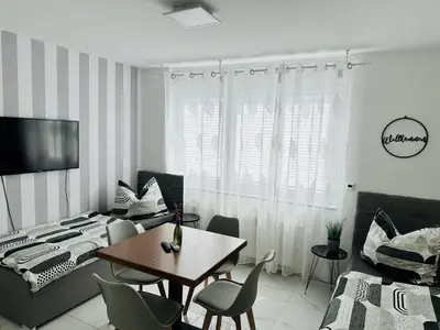 Grundriss der Unterkunft FeWo BEE61 * Langen EXKLUSIV für 4 Personen *Vollausstattung mit Küche* inklusive TERRASSE