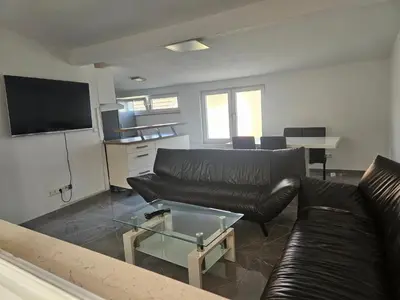TV/Unterhaltungsangebot in der Unterkunft Welcome to Ndé-flat in Abstatt