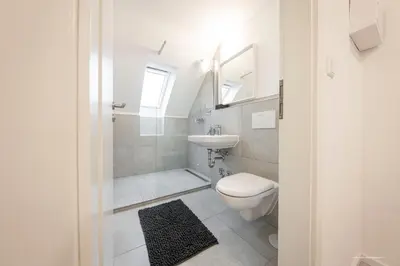 Ein Badezimmer in der Unterkunft XXL Design-Appartement Gardendesign Boxspring 8 Pers Zwischen Heidelberg und Mannheim