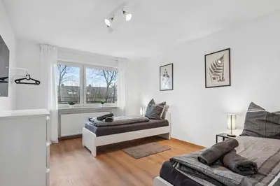 Ein Sitzbereich in der Unterkunft SC01 Großes Apartment bei FFM!