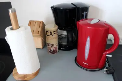 Kaffee-/Teezubehör in der Unterkunft Ferienwohnung Bambushain Nieder-Olm