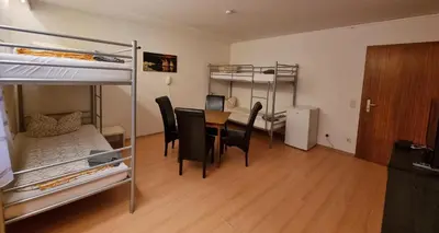 Ein Bett oder Betten in einem Zimmer der Unterkunft Bew Monteurzimmer - Karlsbad