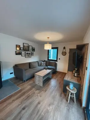 Ein Sitzbereich in der Unterkunft Spessart Chalet