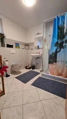Ein Badezimmer in der Unterkunft Ruhige Ferienwohnung am Rande des Nordschwarzwalds
