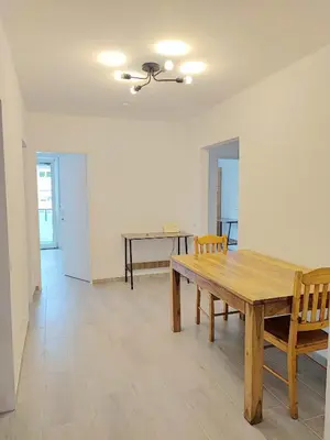 Grundriss der Unterkunft Schöne Wohnung 90 Uni Nah Mainz