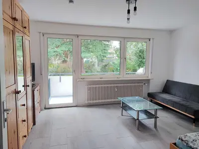 Ein Sitzbereich in der Unterkunft Schöne Wohnung 90 Uni Nah Mainz