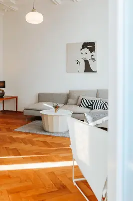Ein Sitzbereich in der Unterkunft namastay! Altbau-Charme und Komfort im Zentrum - 3BR