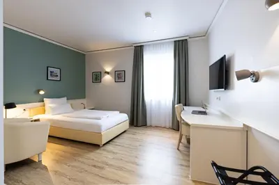 TV/Unterhaltungsangebot in der Unterkunft Garner Hotel Post Aschaffenburg by IHG