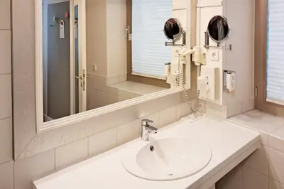 Ein Badezimmer in der Unterkunft Garner Hotel Post Aschaffenburg by IHG