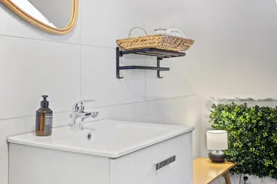 Grundriss der Unterkunft UPPER ROOM: Apartment mit exklusiver Ausstattung-Ausblick auf Weinberge&Mandelblütenpfad