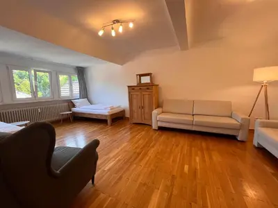Ein Sitzbereich in der Unterkunft Bohlen-Mühle - Monteurzimmer Reuhl