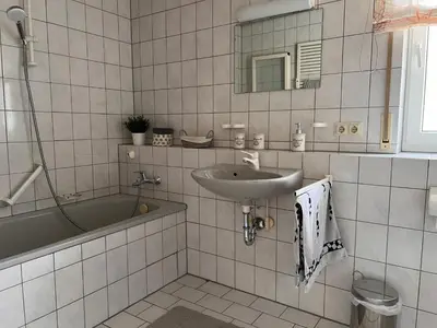 Ein Badezimmer in der Unterkunft moderne 2-Zimmer Wohnung in Rastatt