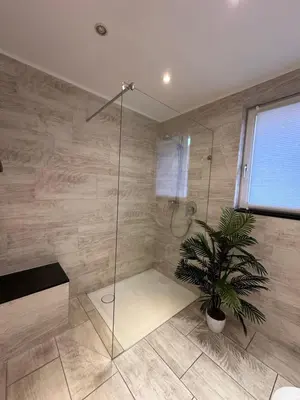 Ein Badezimmer in der Unterkunft Pension Schramm