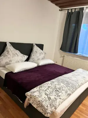 Ein Bett oder Betten in einem Zimmer der Unterkunft Entire Flat for you Schwetzingen,Mannheim & HD