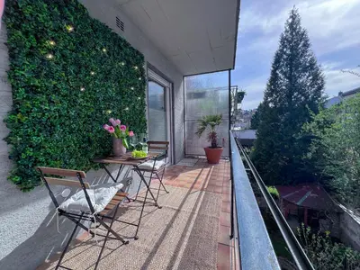 Ein Balkon oder eine Terrasse in der Unterkunft UPPER ROOM Apartment im Zentrum