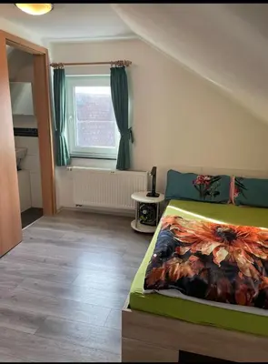 Grundriss der Unterkunft Dach Zimmer D1