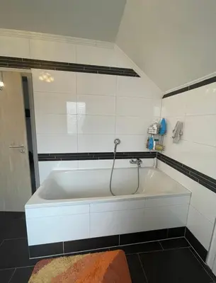 Grundriss der Unterkunft Dach Zimmer D1