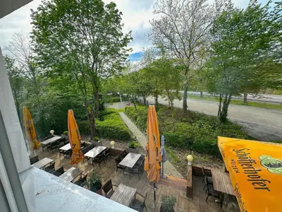 Ein Garten an der Unterkunft Premium Apartments Schwetzingen, Heidelberg, Speyer