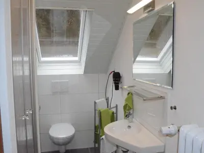 Ein Badezimmer in der Unterkunft Pension Sonnenberg Comfortable holiday residence