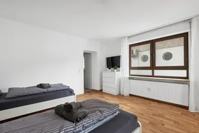Ein Bett oder Betten in einem Zimmer der Unterkunft LI01 Apartment in Pfungstadt!