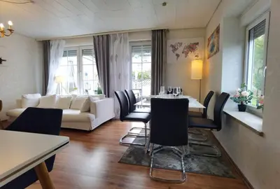 Ein Sitzbereich in der Unterkunft Family-Friedndly Home with Large Garden &BBQ Grill