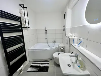 Ein Badezimmer in der Unterkunft Designer Central Living WLAN&Smart-TV&Self Check-In