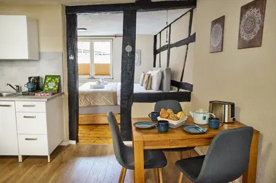 Ein Bett oder Betten in einem Zimmer der Unterkunft hygge-flats - Zentral für 2-4 Personen, WLAN