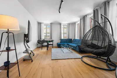 Ein Sitzbereich in der Unterkunft LiT LiVING Grünstadt - Luxury- style Boutique Apartments