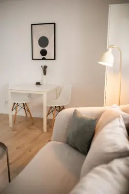 Ein Sitzbereich in der Unterkunft HUGOS Studio Apartment